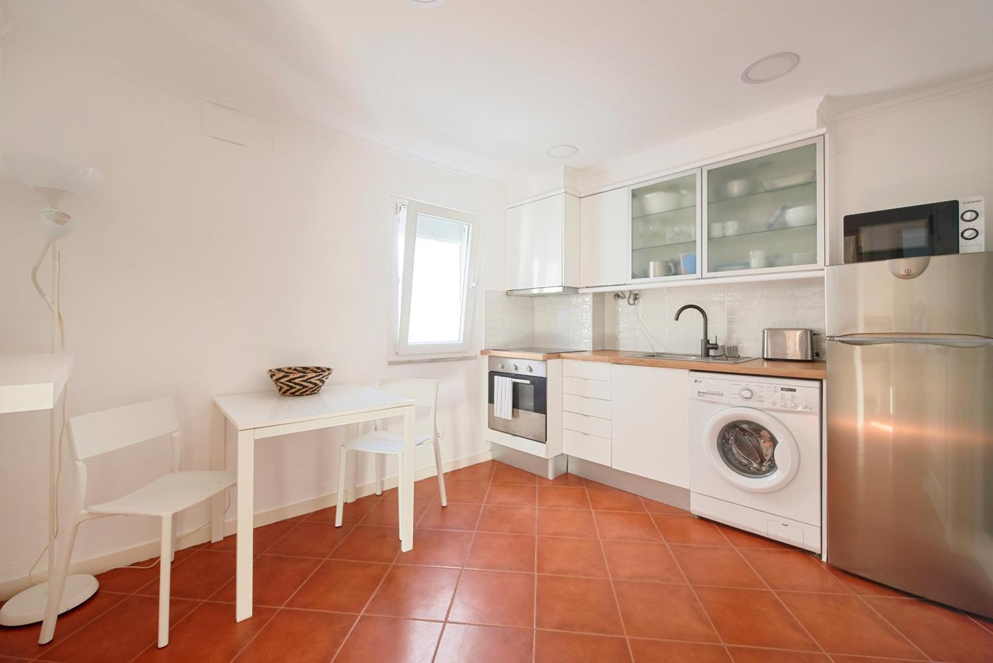 Apartment 2 Guest In The Center Of Alfama *